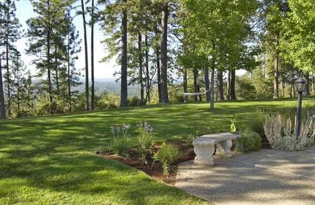 Sierra Sun Cloud Inn - Colfax (Adults Only) Экстерьер фото
