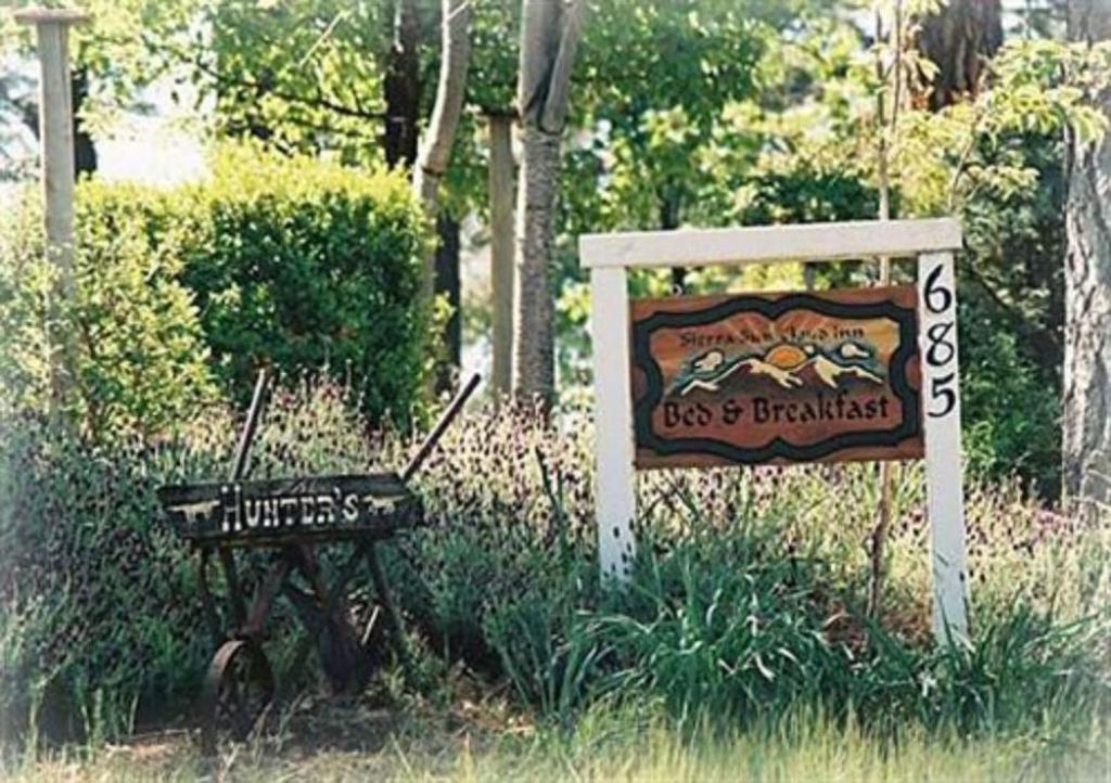 Sierra Sun Cloud Inn - Colfax (Adults Only) Экстерьер фото